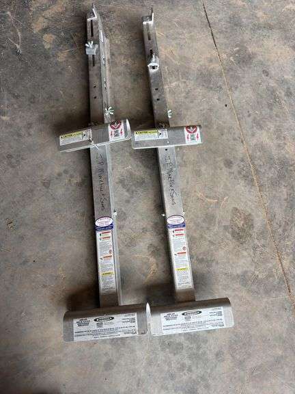 Werner ladder jacks