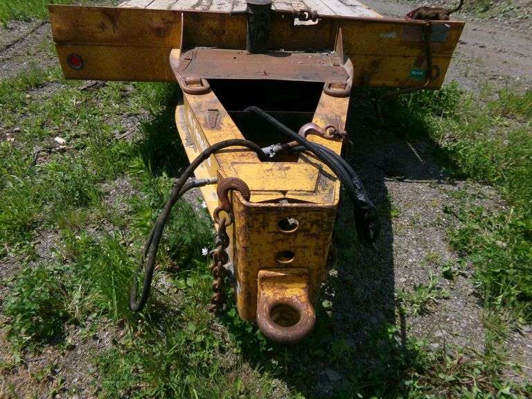 2017  EAGER BEAVER  15HA/18HA/20HA Tag Trailer