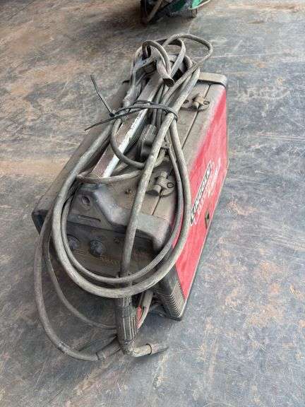 Lincoln power mig 180 welder