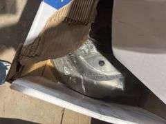 03-07 Chevy 1500 brake parts