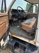 1986  FORD  F-700 dump truck