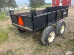 AM5 10 dump trailer