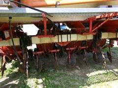 Harriston 3504 potato planter with tarp