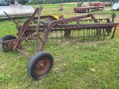 McCormick Side delivery rake