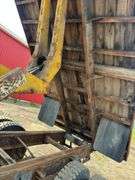 1986  FORD  F-700 dump truck