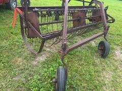 McCormick Side delivery rake