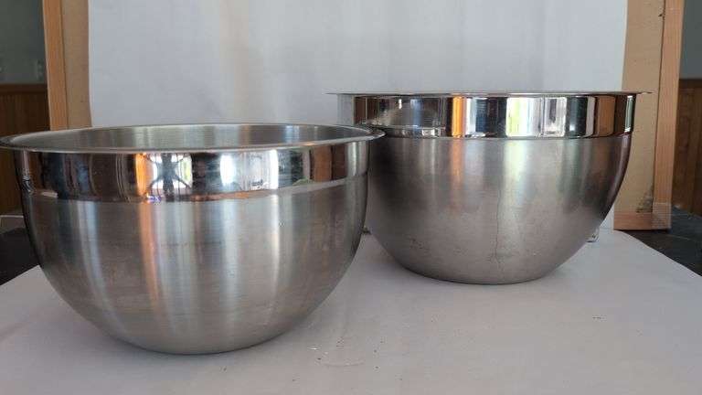 2 large Tramontina stainless steel bowls