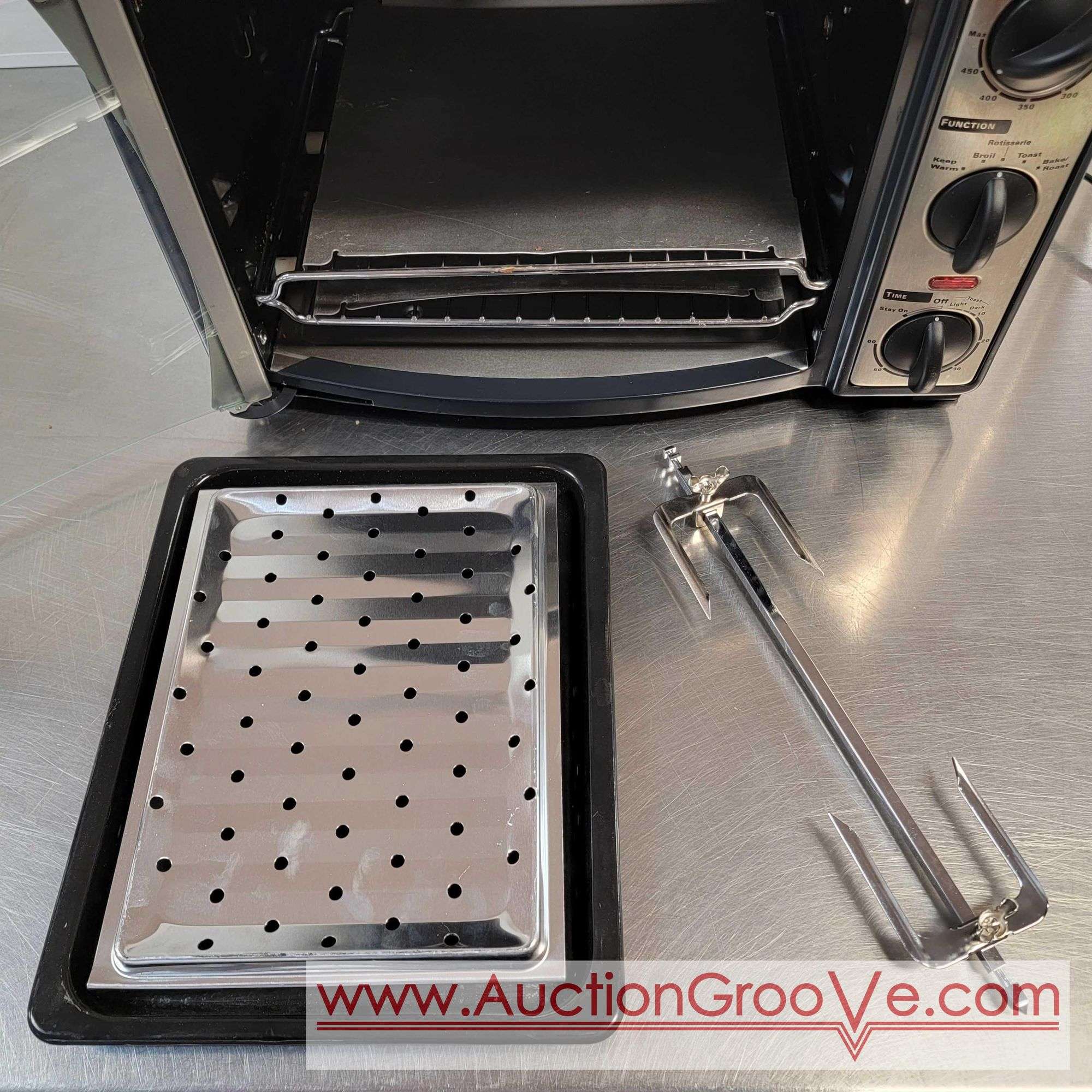GE Countertop Oven with Rotisserie. Item stock number 168947