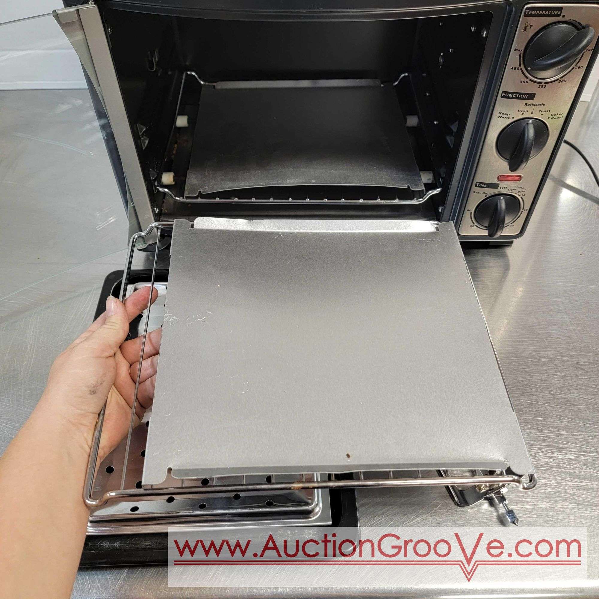 GE Countertop Oven with Rotisserie. Item stock number 168947