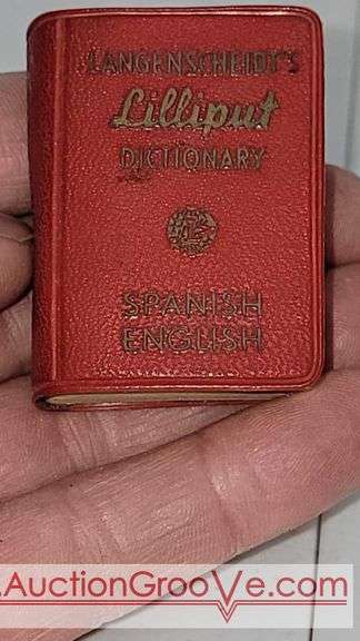 Langenscheidt Liliputt Dictionary. Spanish to English. Miniature, portable dictionary. FR1