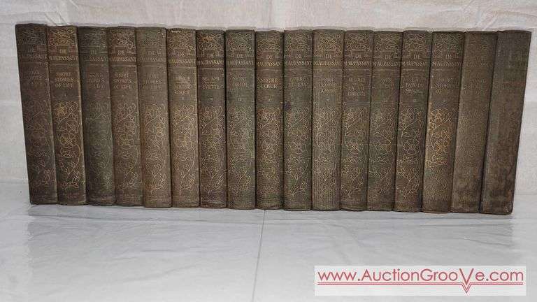 HENRI RENE GUY DE MAUPASSANT SHORT STORIES OF LIFE. 1 - 17 VOLUMES all numbered 510 of 1250 of the Beaux Art Edition. 1925 Dingwall-Rock LTD. Books are 99 years old and in similar condition to photos 
