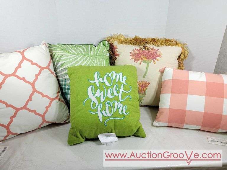 SIX Decorative Accent Pillows. New With Tags. Two are Charter Club with removable covers. added second green leaf pillow. BL