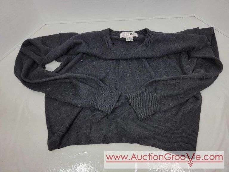 SIX XL Cashmere Sweaters. Three Cezani with tags on. TWO Juno One Apt 9. FR7
