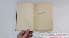 HENRI RENE GUY DE MAUPASSANT SHORT STORIES OF LIFE. 1 - 17 VOLUMES all numbered 510 of 1250 of the Beaux Art Edition. 1925 Dingwall-Rock LTD. Books are 99 years old and in similar condition to photos 