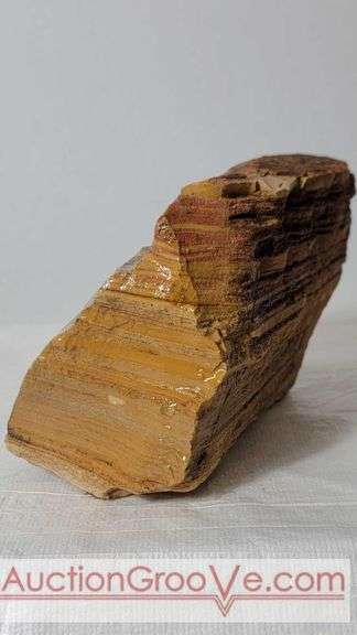 ONYX from New Mexico per note with Specimen. 2,734 grams (2 kg 734g). Photos shot with water. R2