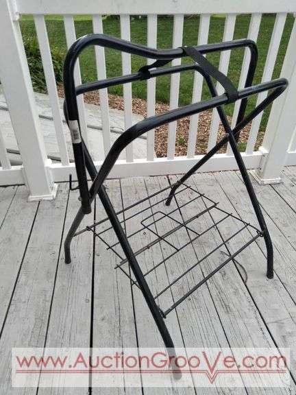 Black folding metal saddle stand, 33Hx26Lx21W