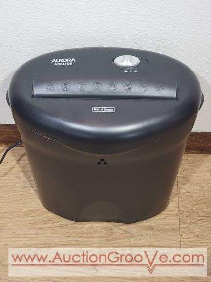 Aurora AS618SB 6 Sheet Paper Shredder. 12 x 8 x 13. Works. BR