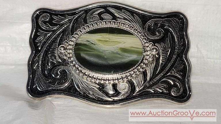 Buckle with an Oval Cabochon of what appears to be a Moss Agate. 3.5" x 2.5". B1