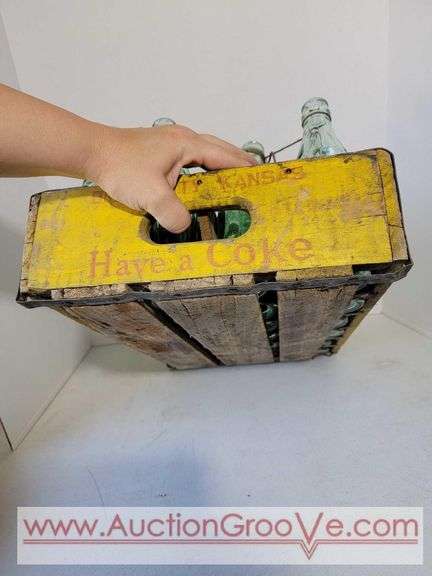 Vintage Drink Coke Wooden 24 Bottle Crate with 24 Bottles. XAB