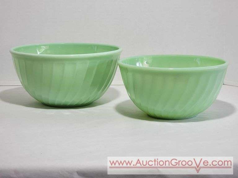 Fire King Jadite Green Nesting Bowls. 9" and 8". XCS