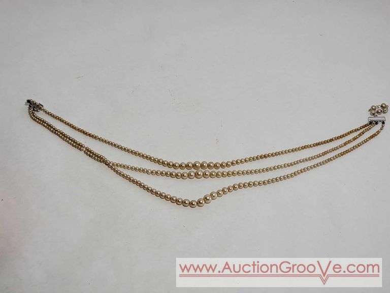 Screwback and Clip on Earrings, Pretty Brooch and a Faux Pearl Necklace. XSJ