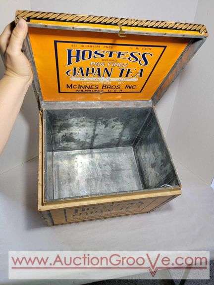 Hostess Pan Fried Japan Tea Box. 14.5 x 11.5 x 11. XSJ