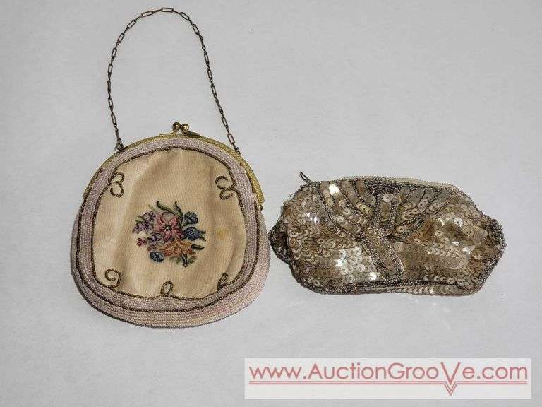 Victorian Silk Purse Petite Embroidery and Sequin And Bead Purse. XCS