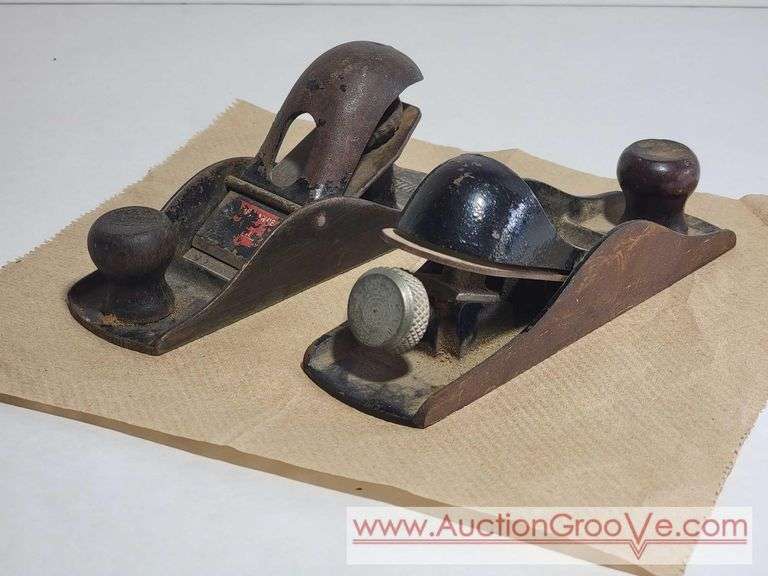Two Vintage Planes Stanley 220 Plane and Other. XCS