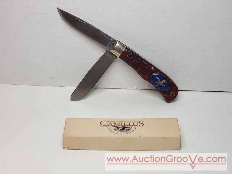 USA Camillus American WildLife Knife. Wolf Howling at the Moon. KB