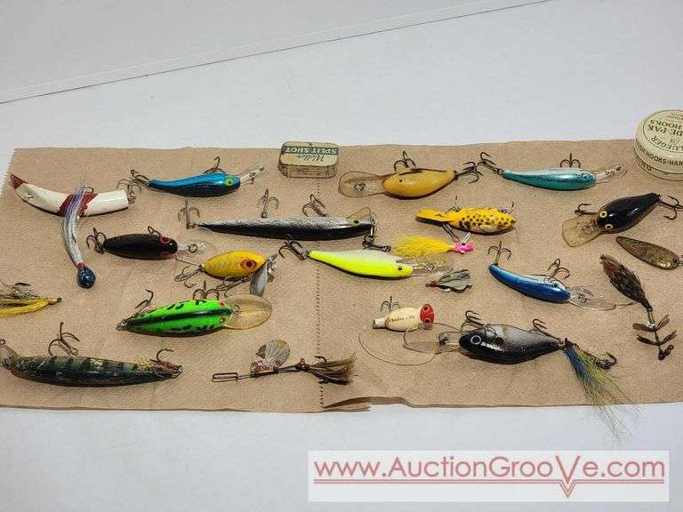 Fishing Lures. Plus 4 empty Rapala boxes. XCS