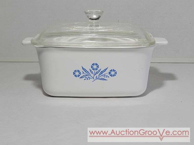 Corningware Lidded 1 1/2 qt Casserole Dish. XCS