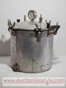 National Pressure Cooker. 12. Handle needs to be put back on. Appears complete. XSJ