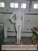 Life Size Model Mannequin. Removable Magnitic Arms. 70 x 24 x 15. XAB