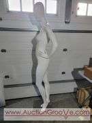Life Size Model Mannequin. Removable Magnitic Arms. 70 x 24 x 15. XAB
