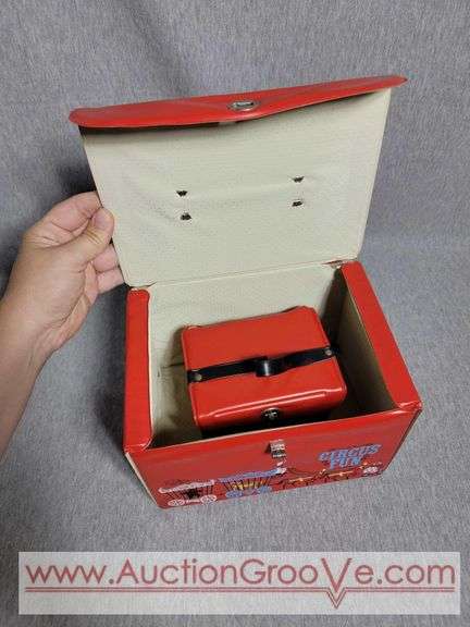 TWO Vintage SPP Vinyl Circus Fun Lunch Boxes. Rare Hard to Find.  8.5 x 6 x 5 and 5 x 4 x 3.5. A2