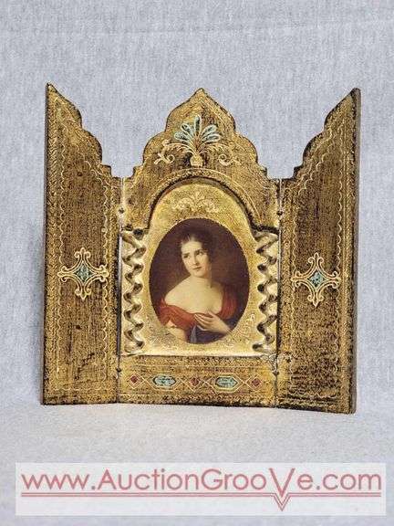 Vintage Italian Florentine Triptych. Folding Panel Frame. 6 x 6.5. B2