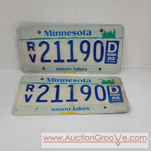 1983 Minnesota License Plates Front and Back. A