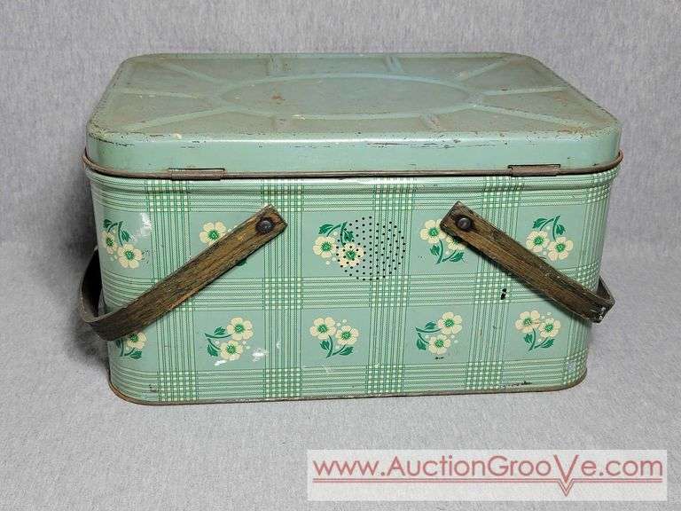 Vintage Metal Picnick Basket and Metal Bread Box. B2