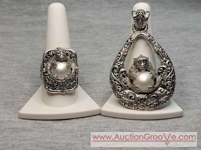 SARDA Sterling Silver Cultured White Mabe Pearl Monkey Ring Size 10 and Pendant. 30g Total. JB