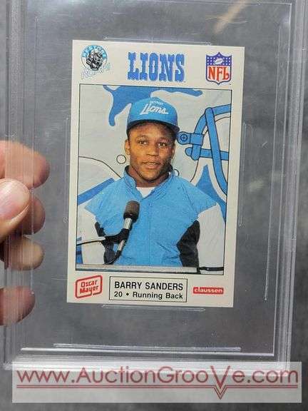 NFL 1989 Barry Sanders Rookie Card. Graded 10. Collectors Card. A2