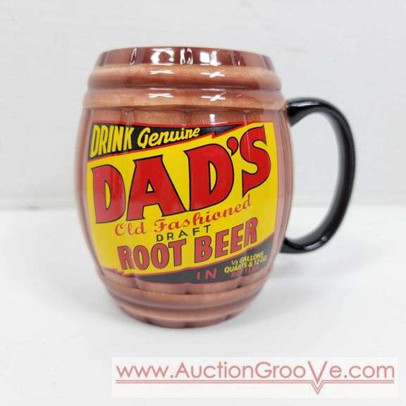 Dad's Old Fashioned Root Beer Mug. A