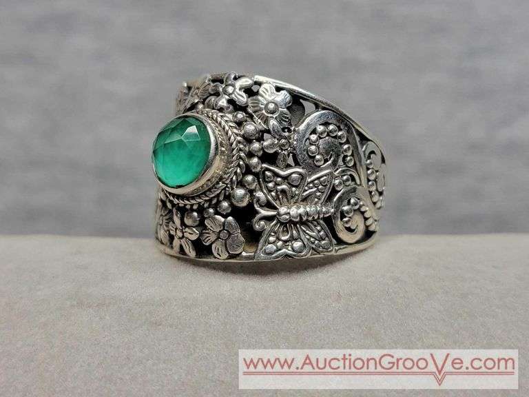 SARDA Sterling Silver Enerald Ring with Butterfly and Flowers. Size 10. 10.9g. JB