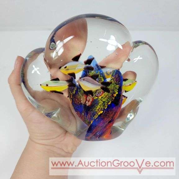 Hand-blown Glass Aquarium with Fish. 6 x 5. A