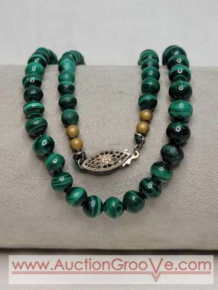 Malachite Beaded 19" Necklace. Beads range from 2.5-7mm. 925 Clasp. MB
