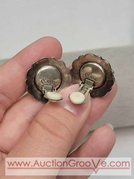 Carolyn Pollack Pink Mother of Pearl And Sterling Silver Clip on Earrings. MB