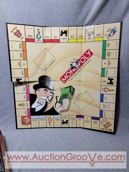 Monopoly. Wooden Box Vintage Game Collection. Parker Brothers. A1