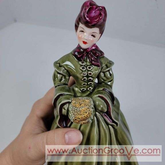 Delia. Florence Ceramics. 5 x 7. A