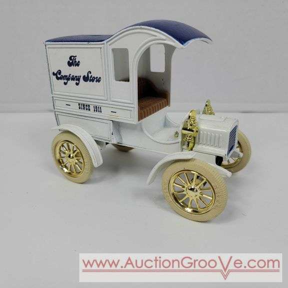 The Company Store. The ERTL Company. 1905 replica Fords first delivery car. A