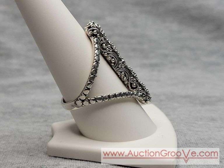 SARDA Sterling Silver Ring. Size 9. 7g. JB