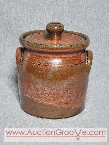 Red Wing Pottery Covered Jar. 6 x 7. B1